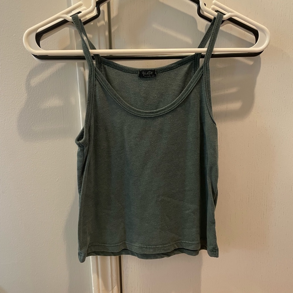 Cropped tank size Small